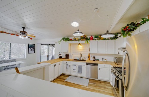 Payson Cabin | Pet-Friendly Payson Cabin w/Game Room!