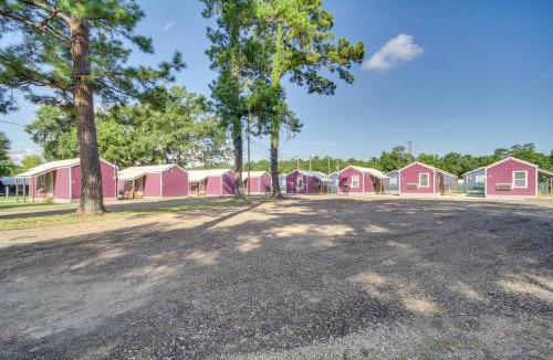 Picayune House | Pet-Friendly Picayune Tiny Home ~ 4 Mi to Downtown
