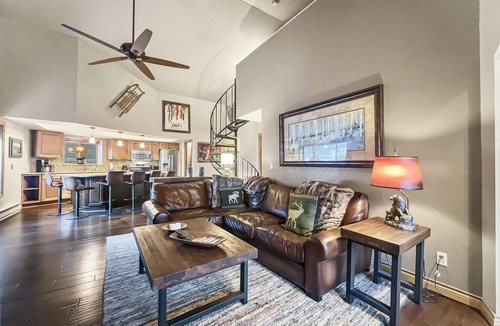 Copper Mountain Village Condo | Pet Friendly Remodeled Spacious Family Friendly Condo. BE410