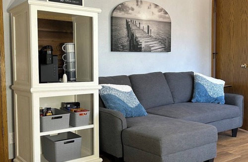 Eureka House | PeT FrienDly, Renovated Lake Home W/ Gr8 SWIMminG