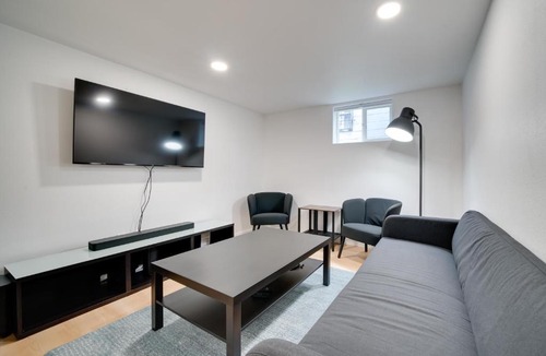 Georgetown Apartment | Pet-Friendly Seattle Apt Near Dtwn & Lumen Field