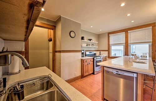 Sheboygan House | Pet-Friendly Sheboygan Home, 1 Mi to Lake Michigan