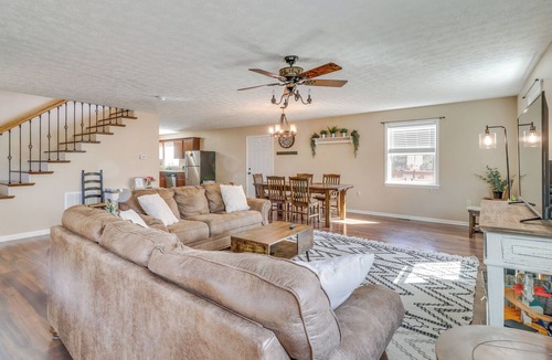 Shenandoah Cabin | Pet-Friendly Shenandoah Cabin w/Fire Pit & Grill!