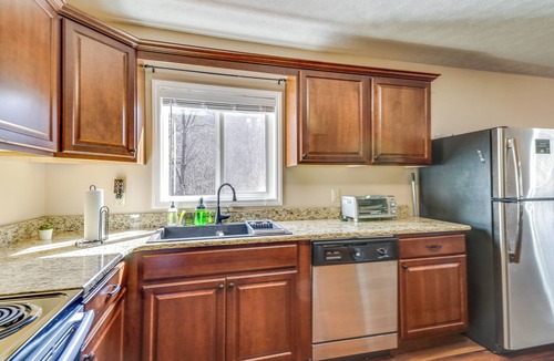 Shenandoah Cabin | Pet-Friendly Shenandoah Cabin w/Fire Pit & Grill!