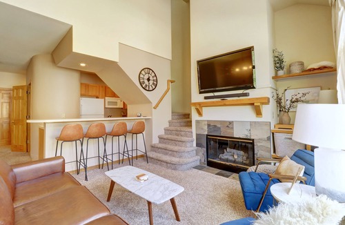 East Village at Copper Condo | Pet Friendly, Slope-side, Spacious Town Home ER21