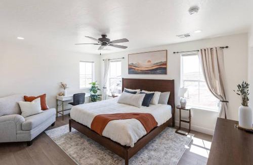 Washington House | Pet Friendly-Sleeps 10 Perfect Location Arcade, EV