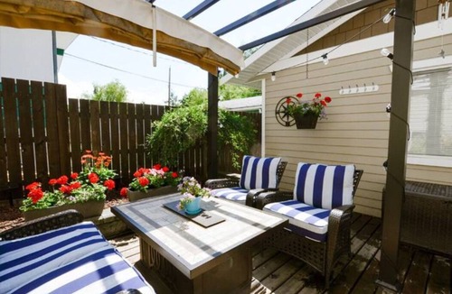 Prince George House | Pet-friendly, Spacious & Comfortable 4bedroom home— Stay in the heart of P.G.