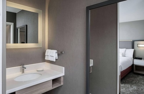Donelson Hotel | Pet-friendly, Spacious Unit with Breakfast, Best Location in Nashville!