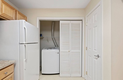 Stafford Apartment | Pet Friendly Spacious 2bedrooms/2baths Apt