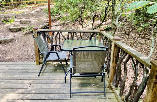 Dahlonega Cabin | Pet-friendly Sunset Eco Container Cabin 10 minutes from Downtown Dahlonega