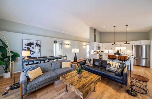 Old Farm District House | Pet-Friendly Three Bedroom Home