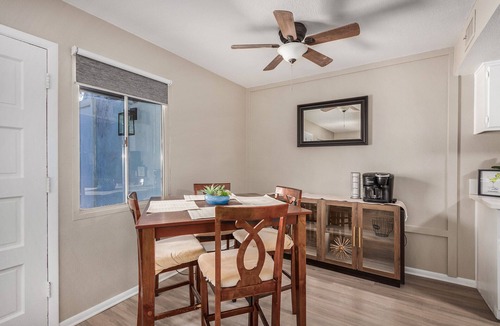 Glendale House | Pet Friendly Townhome with New Furnishings and Private enclosed Patio.