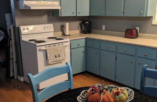 Stellarton Apartment | Pet Friendly Two Bedroom Apartment in the town of Stellarton.