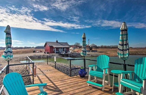 Dawn Apartment | Pet-Friendly Vacation Rental in Braymer!