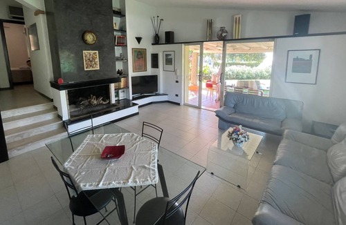 Arbatax Villa | Pet-Friendly 'Villa a due Passi dal Mare' with Sea View, Garden & Wi-Fi