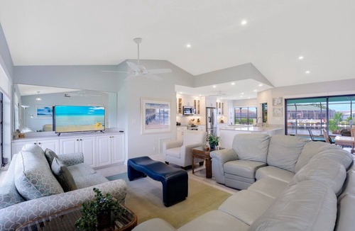Marco Island House | Pet-Friendly Waterfront Home | Key Lot w/View