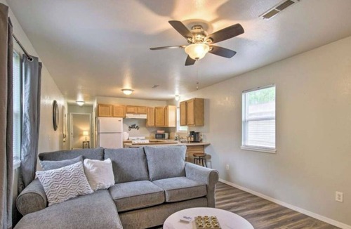 West Plains House | Pet-Friendly West Plains Home Near Downtown!
