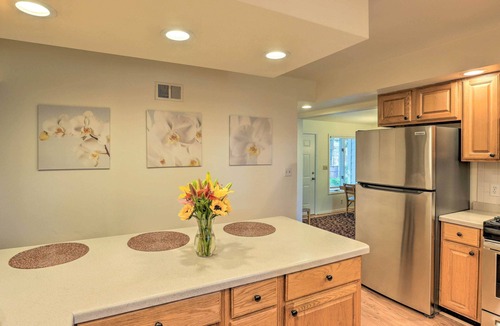 Whitefish Bay House | Pet-Friendly Whitefish Bay Getaway w/Large Yard!