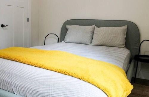 Southern Pines House | Pet Friendly with Firepit - Cottage near Pinehurst