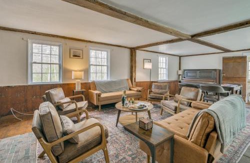 Dover House | Pet-Friendly Yard: Boston Area Home Near Gillette