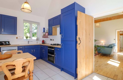 Kneesall House | Petal Cottage, Tuxford