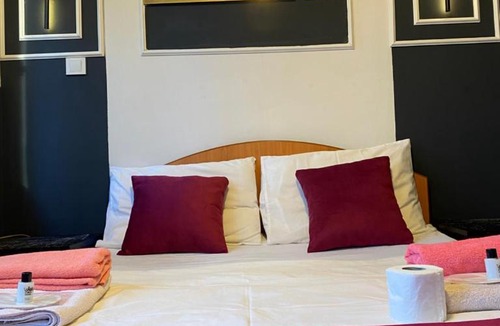 Old Town Hotel | Petek Hotel