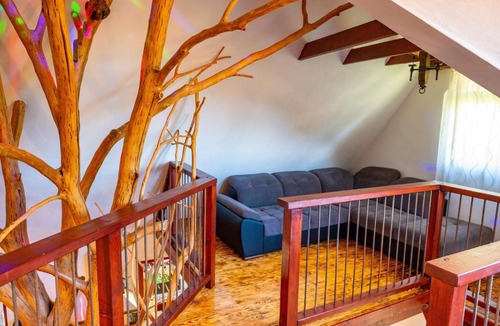 Gornesti House | Peter Cottage