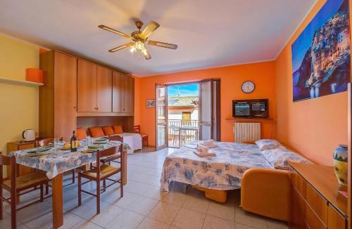 Roe Apartment | Peter's Cozy Studio-Balcony+Free Parking - Happy Rentals