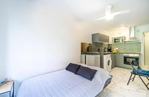 Le Piol Apartment | Petit cocon niçois - Studio cosy proche de la gare et du centre ville