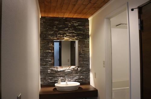Hakuba Hotel | Petit Hotel Enchante