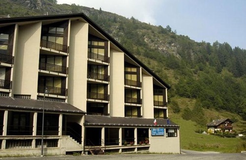 Chardonney Hotel | petit paradis