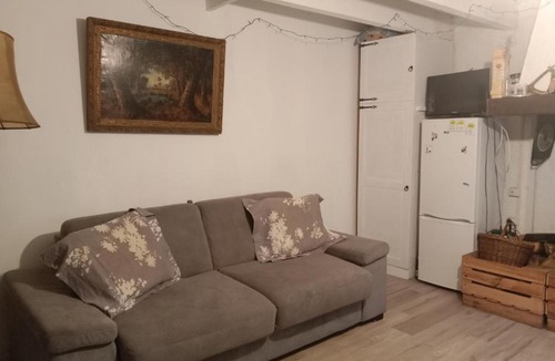 Mauleon-Barousse House | Petite maison de village de montagne