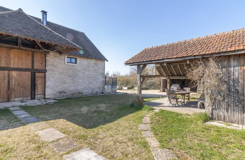 Epervans House | Petite Maison de Jeanne - Corps de ferme rénové