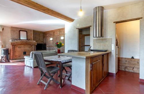 Epervans House | Petite Maison de Jeanne - Corps de ferme rénové