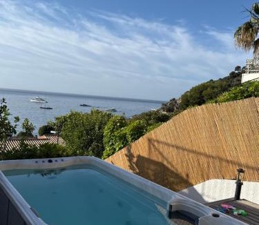 Eze Villa | PetitEze