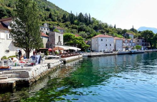 Perast Villa | Petra House