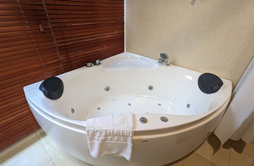Thai Binh Hotel | Petro Thai Binh Hotel