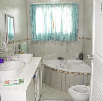 Beaufort West House | PETS Haven