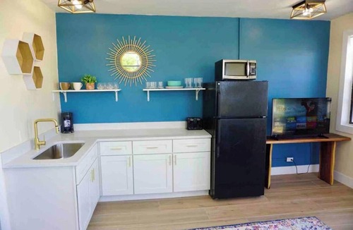 Smith's Memento Apartment | PETS OK Steps 2 Ocean Center, Walk to Beach! PETS OK!