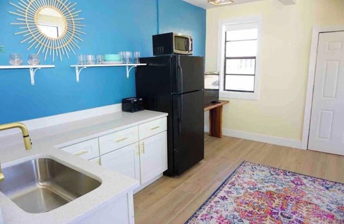 Smith's Memento Apartment | PETS OK Steps 2 Ocean Center, Walk to Beach! PETS OK!
