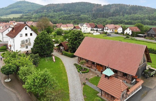 Schleid Apartment | "Pferde Glück" vacation apartment with 2 bedrooms made of Swiss stone pine wood