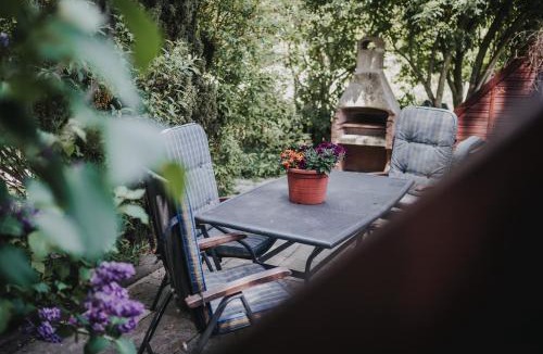 Dallgow-Doeberitz Apartment | Pferdeidylle direkt neben Berlin in Dallgow