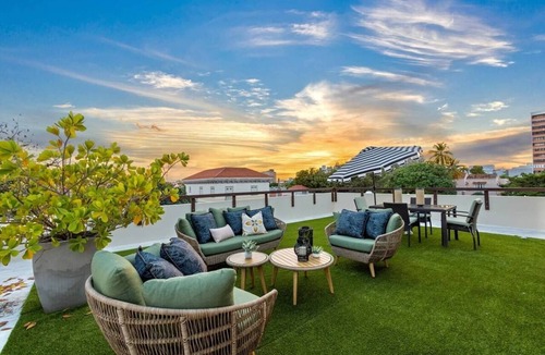 Miramar Apartment | PH Sol y Luna Hidden Gem in Miramar, SJ | Power Generator, Water Cistern, Parking