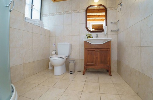 idhra Hotel | Phaedra Hotel