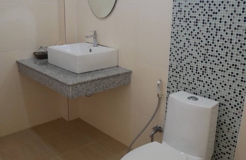 Ban Dung Hotel | Pharadhevi