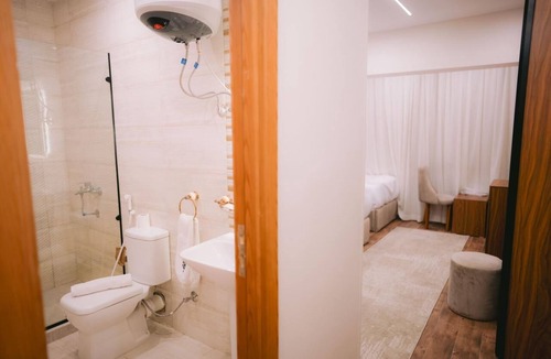 Kafrat al Jabal Hotel | Pharaonic Pyramids Hotel