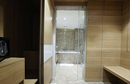 Nungambakkam Hotel | Pharos Hotels