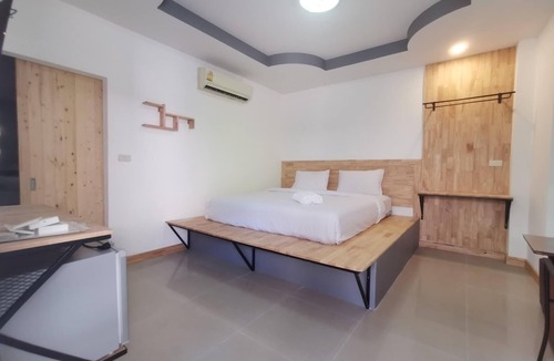 Pak Prieo Hotel | Phatra Resort