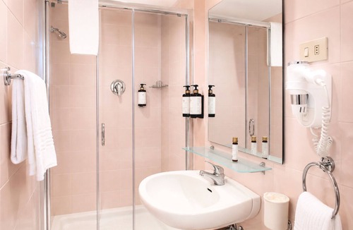 Pescara Hotel | Phi Hotel Ambra