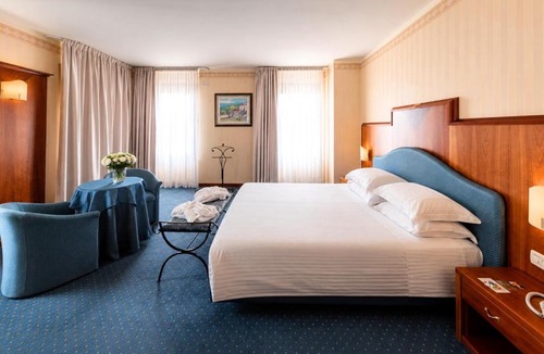 Susegana Hotel | Phi Hotel Astoria
